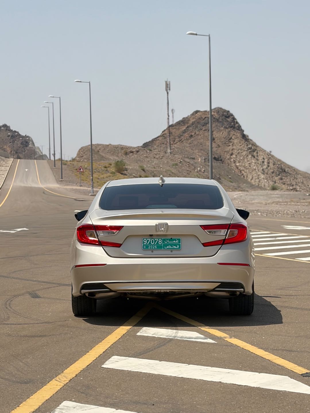 Car Image 2018 HONDA ACCORD LX