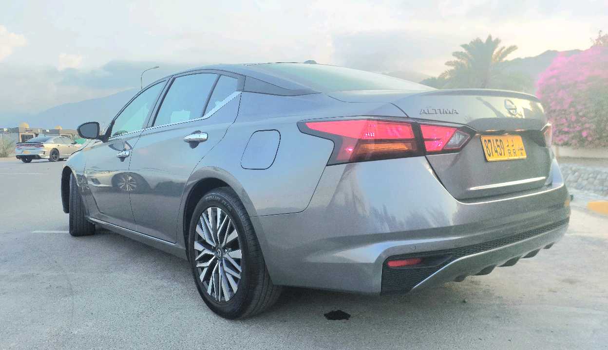 Car Image 2024 NISSAN ALTIMA SV