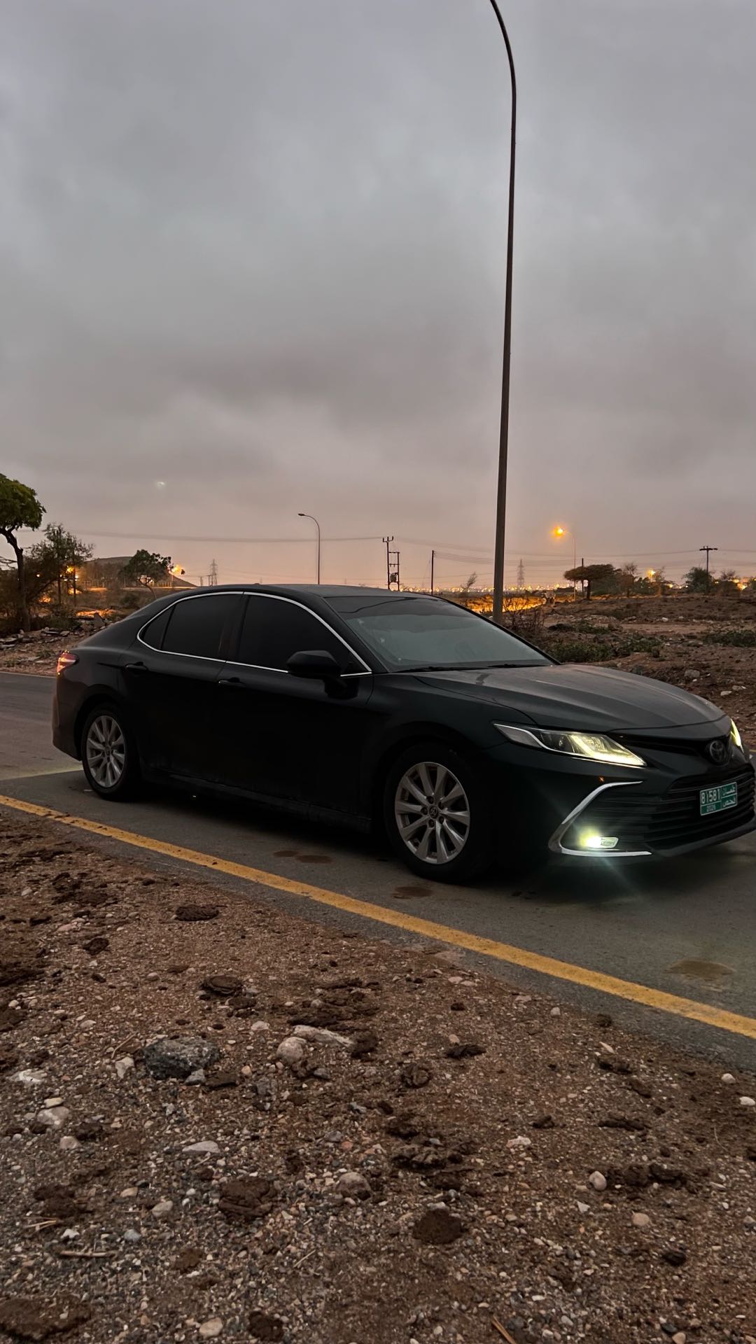 Car Image 2020 TOYOTA CAMRY LE
