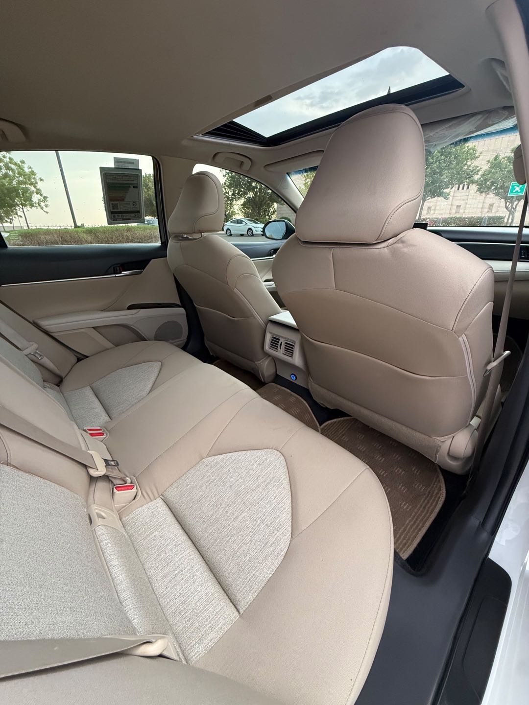 Car Image 2023 TOYOTA CAMRY GLE