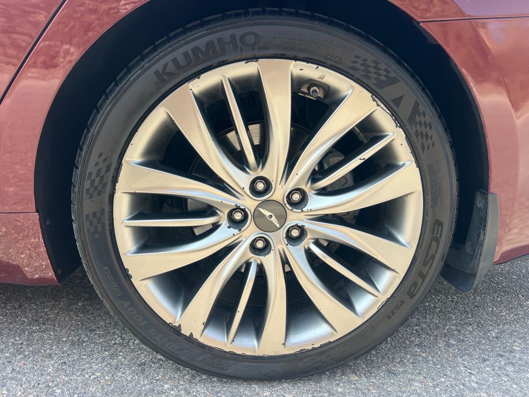 Car Image 2015 HYUNDAI GENESIS 5.0