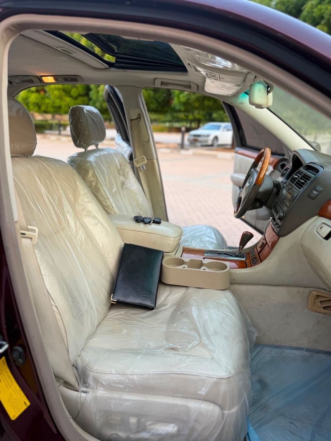 Car Image 2001 LEXUS LS 430