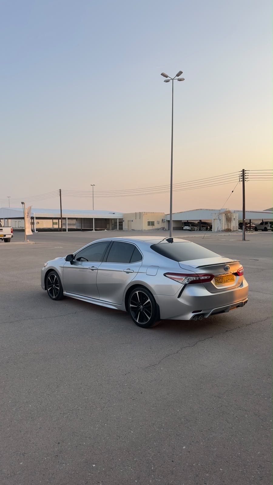 Car Image 2018 TOYOTA CAMRY XSE