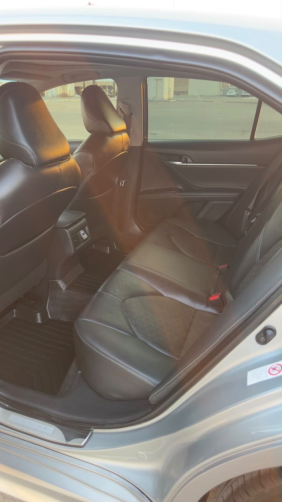 Car Image 2018 TOYOTA CAMRY XSE