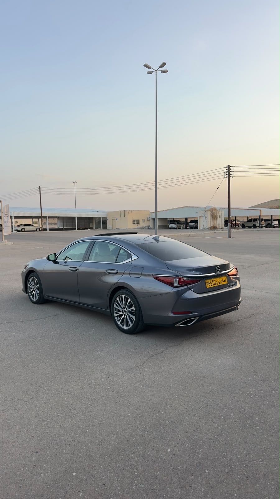 Car Image 2020 LEXUS ES 350