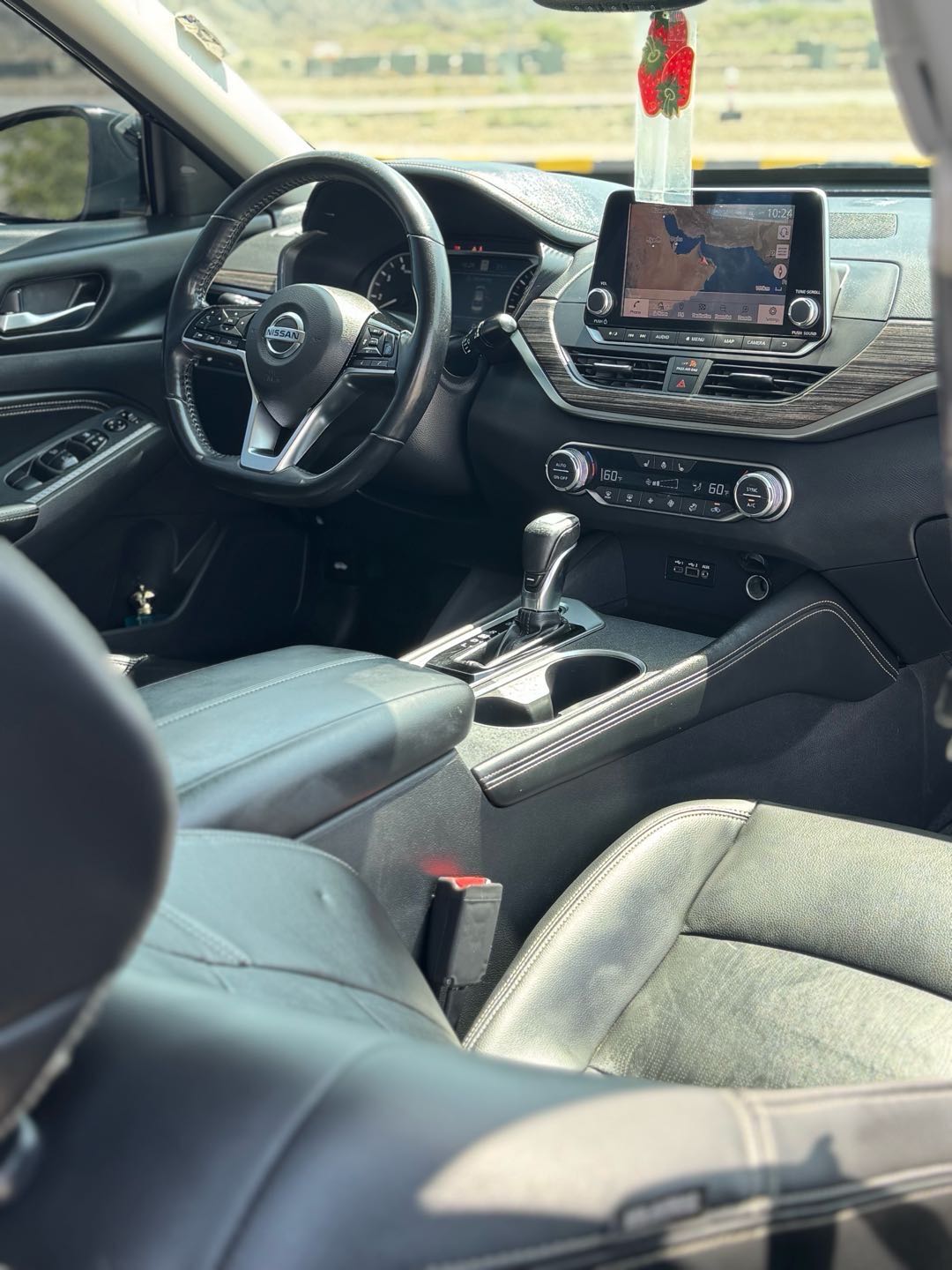 Car Image 2019 NISSAN ALTIMA SL