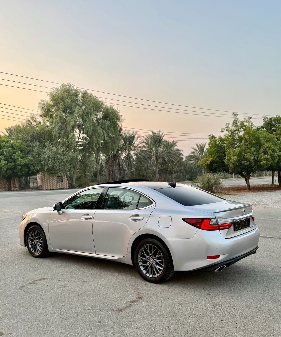 Car Image 2018 LEXUS ES 350