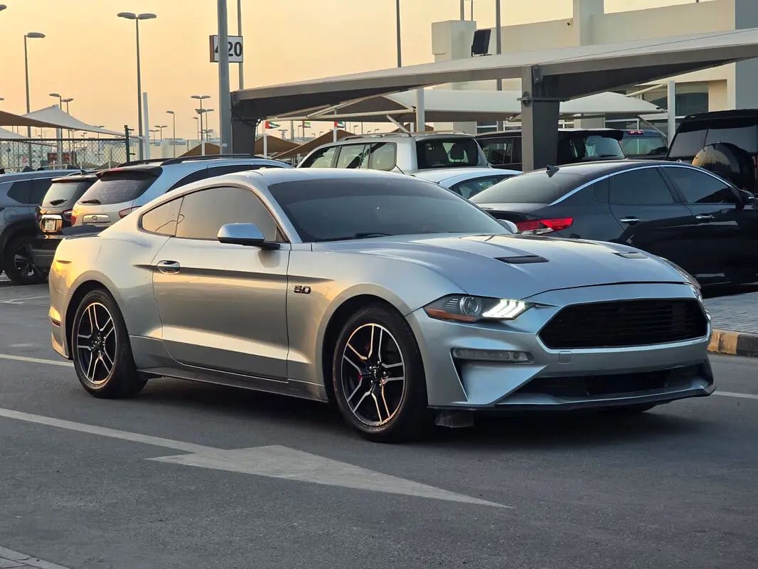 Car Image 2020 FORD MUSTANG GT