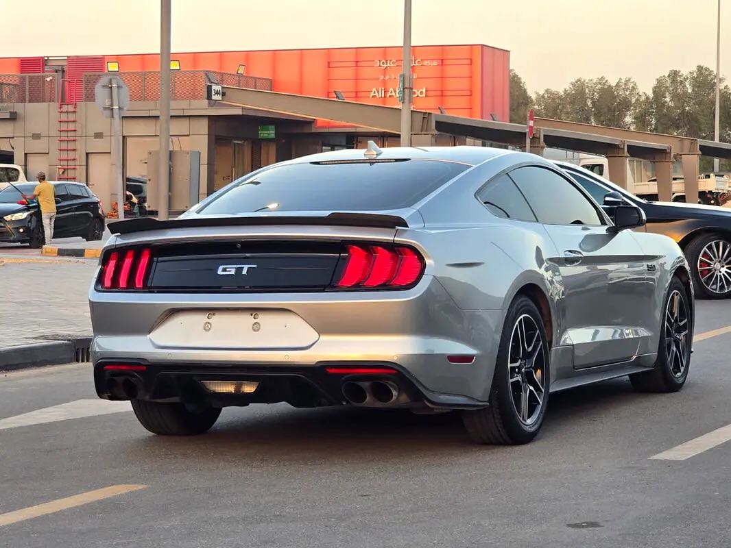 Car Image 2020 FORD MUSTANG GT