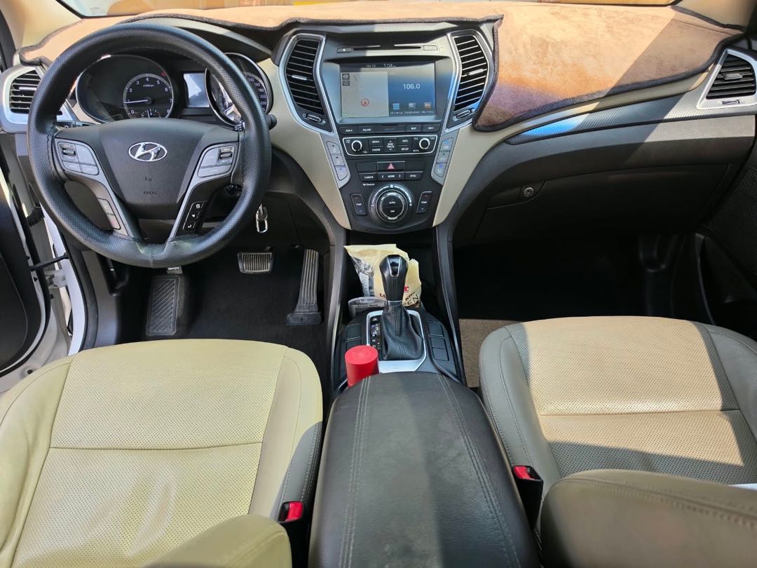 Car Image 2017 HYUNDAI SANTA FE Sport