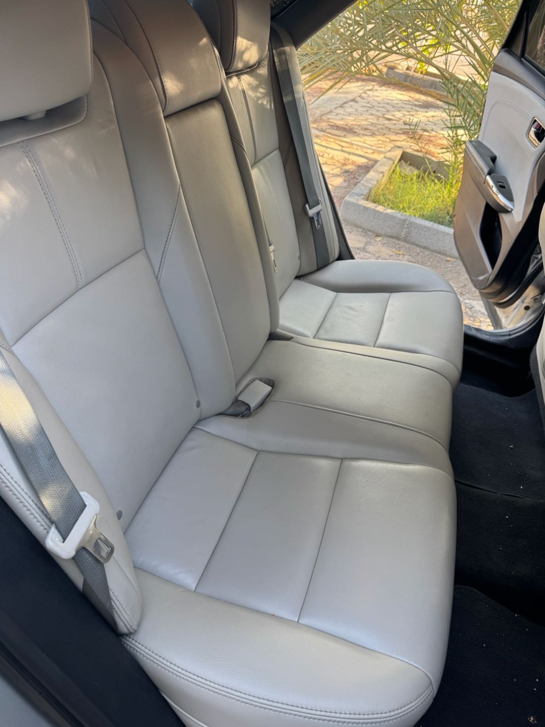 Car Image 2018 TOYOTA AVALON XLE
