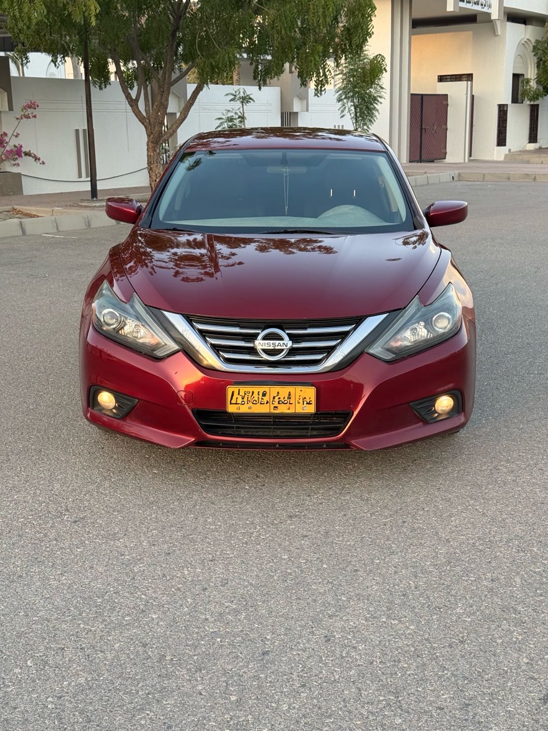 Car Image 2017 NISSAN ALTIMA SR