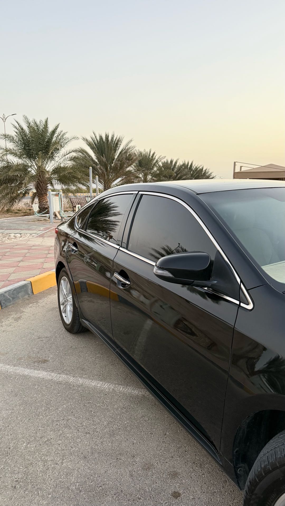 Car Image 2014 TOYOTA AVALON XLE