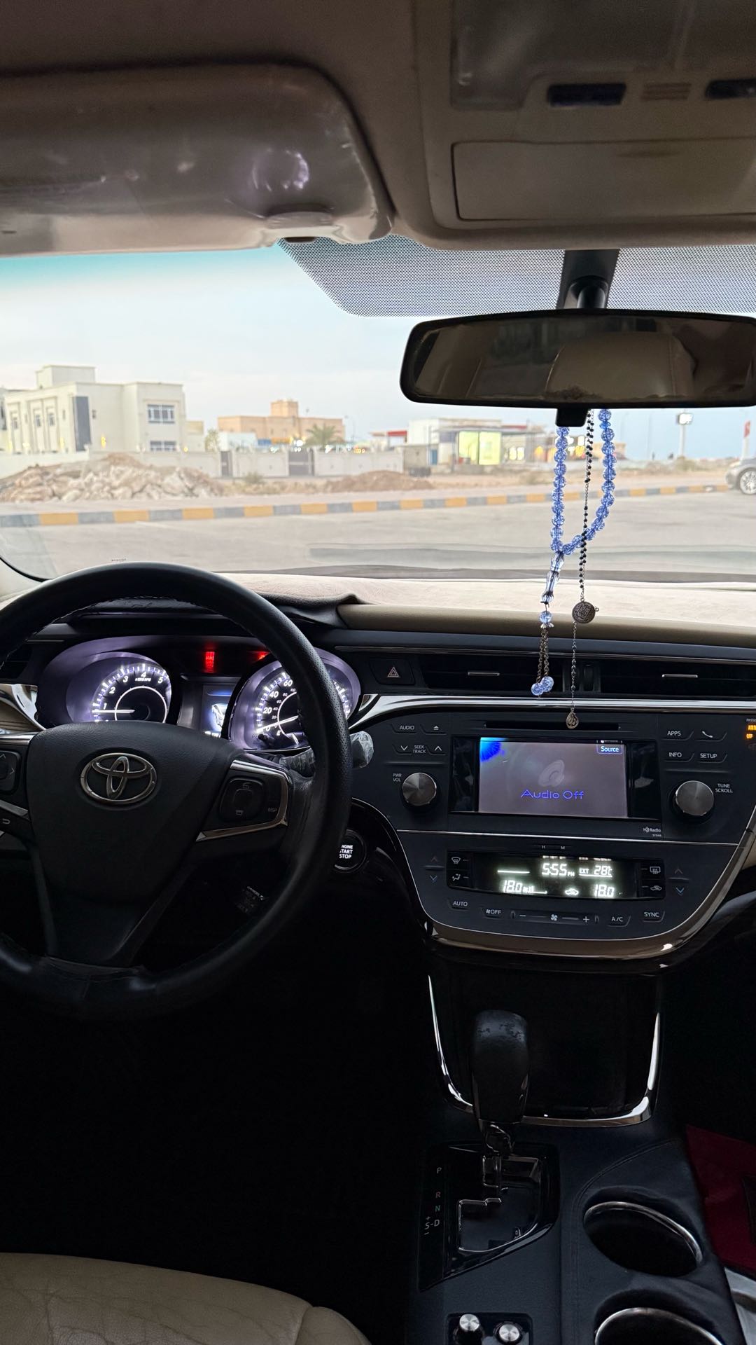 Car Image 2014 TOYOTA AVALON XLE