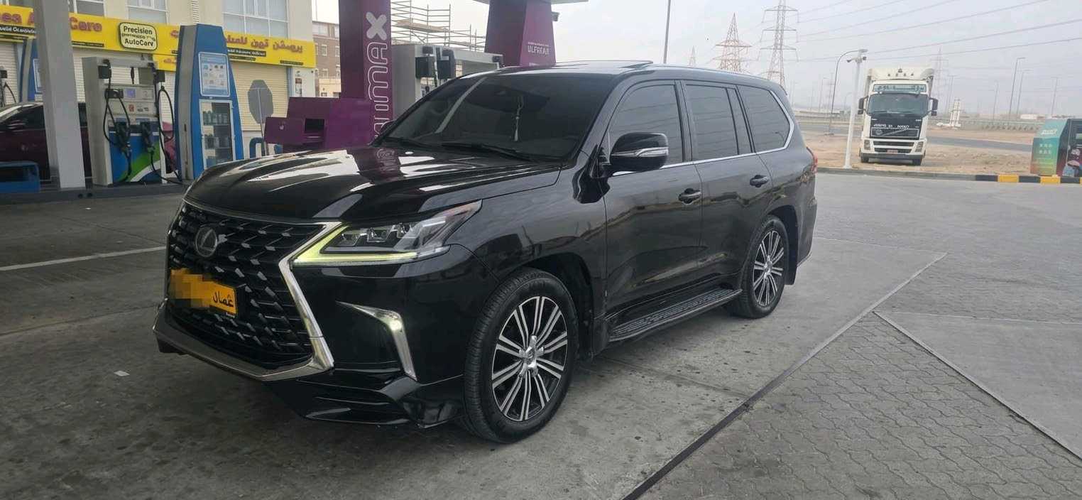 لكزس LX 2019