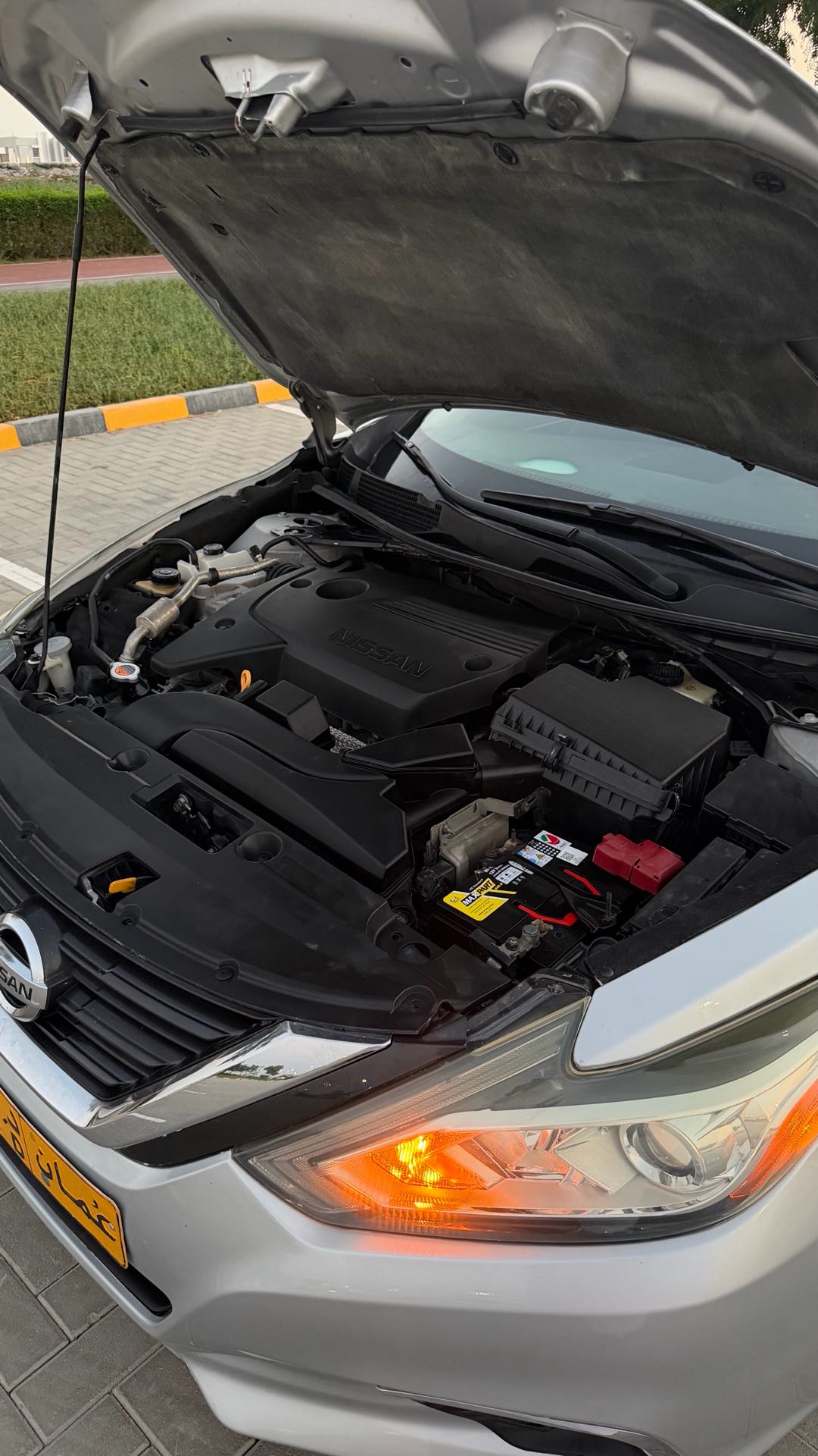 Car Image 2016 NISSAN ALTIMA SV