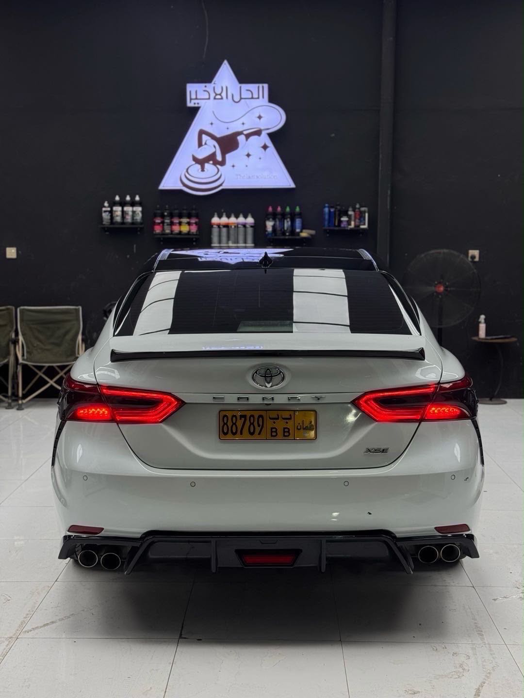 Car Image 2018 TOYOTA CAMRY XSE