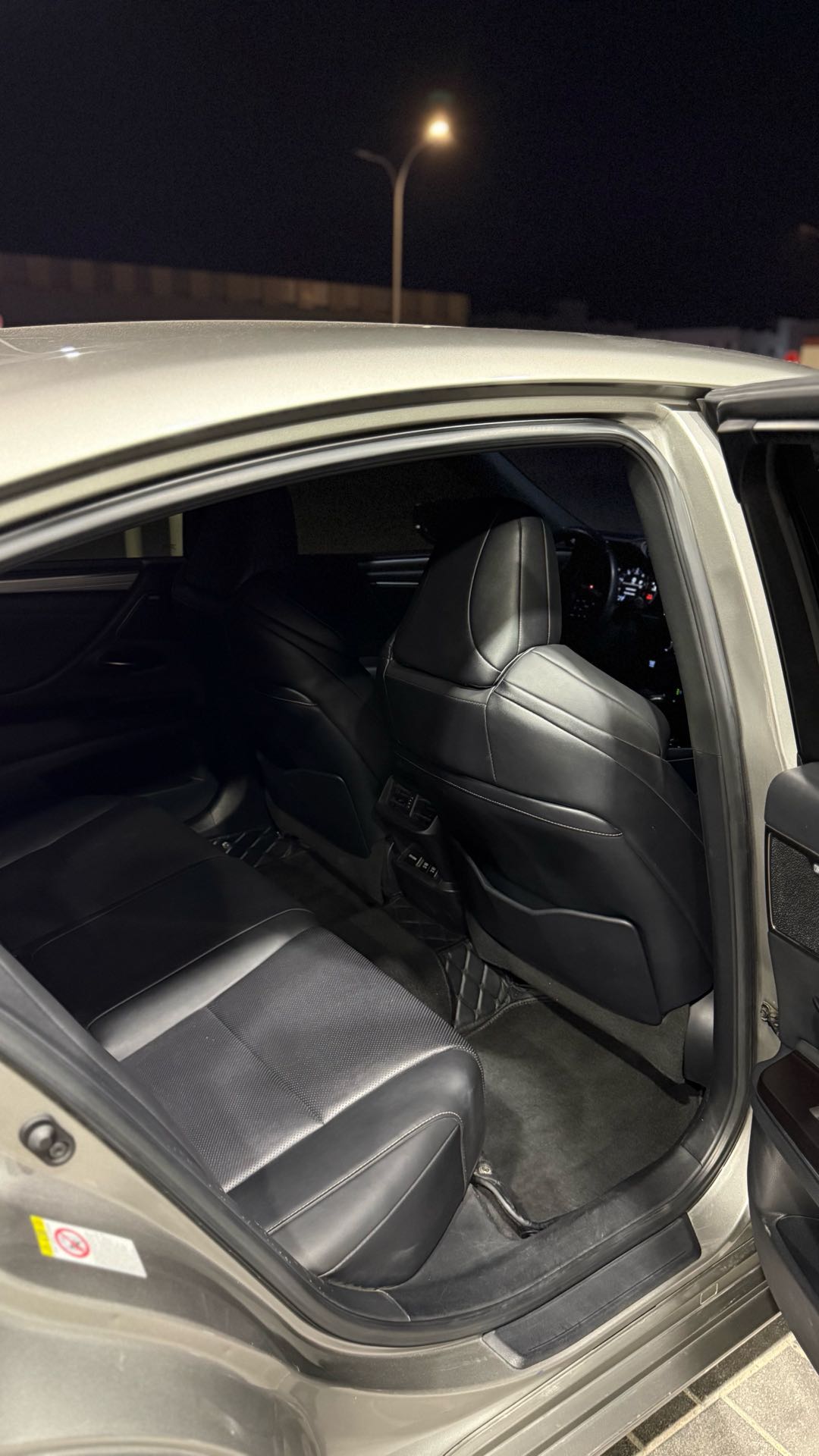 Car Image 2019 LEXUS ES 350 F-Sport
