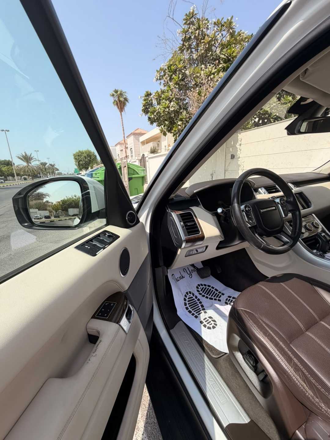 Car Image 2016 LAND ROVER SPORT Supercharged