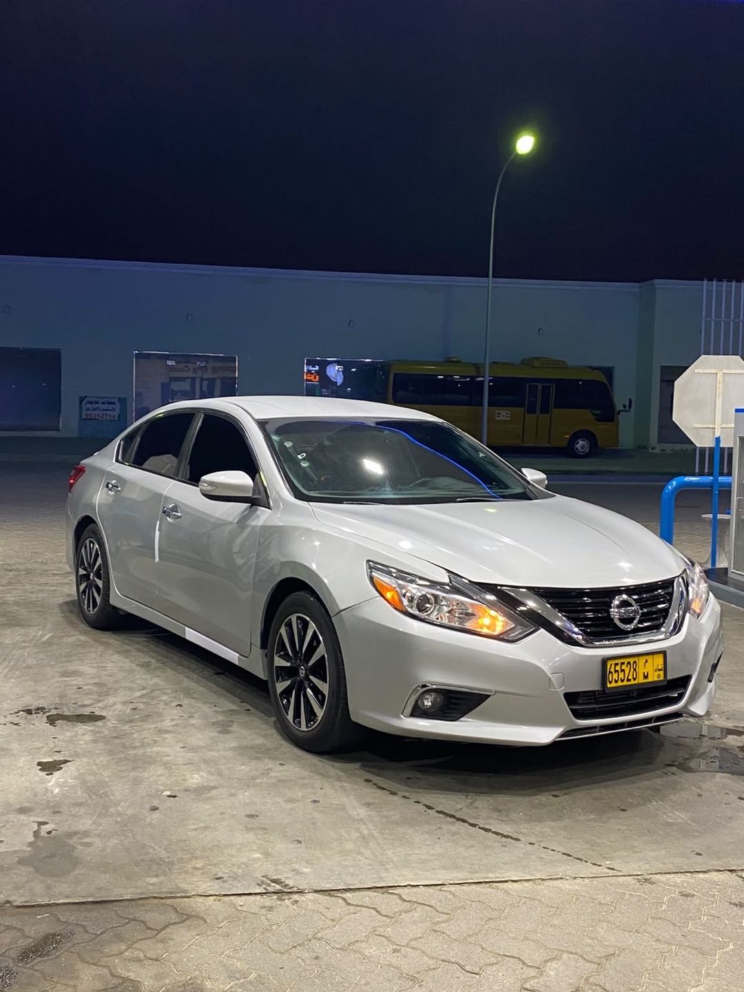 Car Image 2018 NISSAN ALTIMA SL