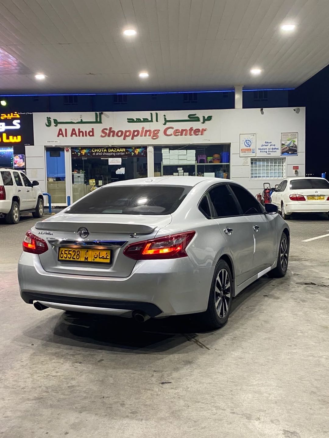 Car Image 2018 NISSAN ALTIMA SL