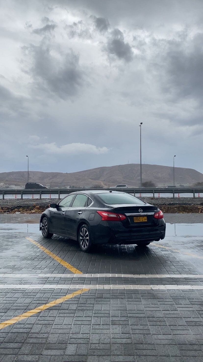 Car Image 2017 NISSAN ALTIMA SV