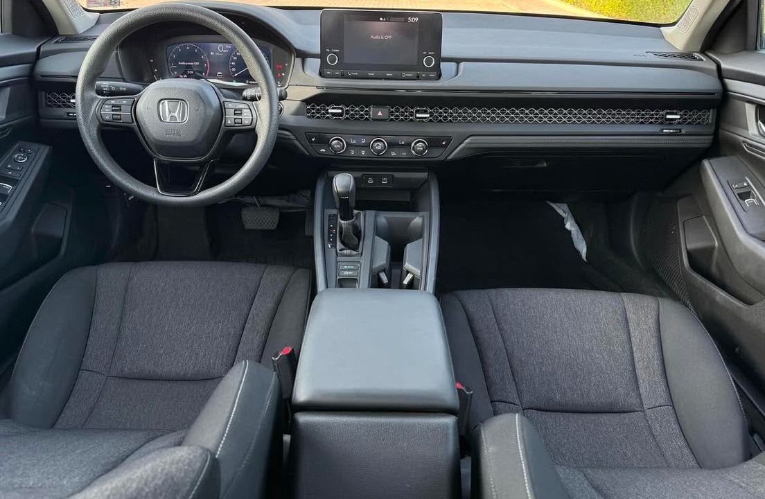 Car Image 2023 HONDA ACCORD EX