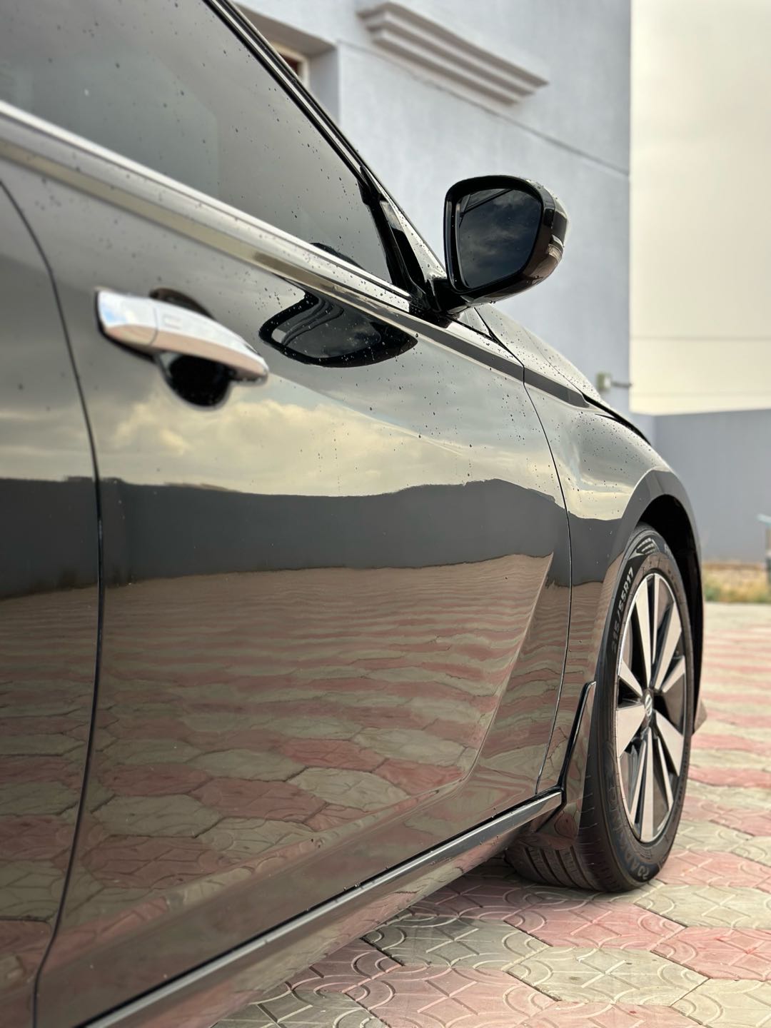 Car Image 2019 NISSAN ALTIMA SL