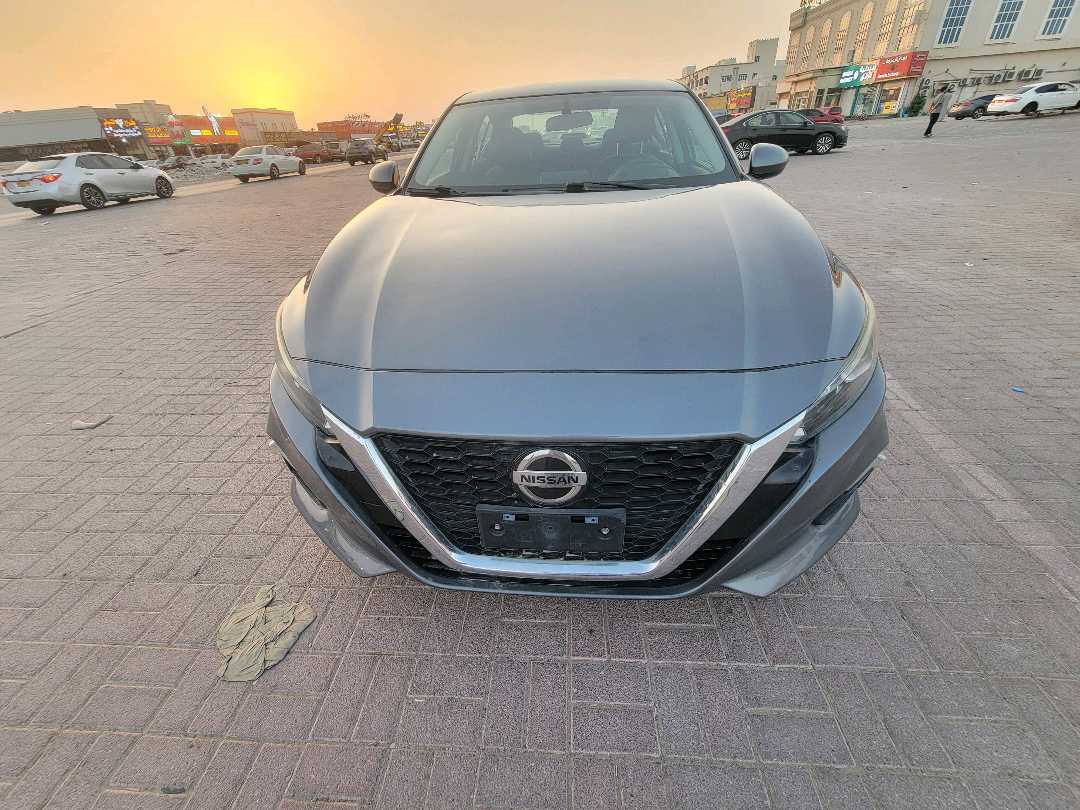 Car Image 2019 NISSAN ALTIMA S