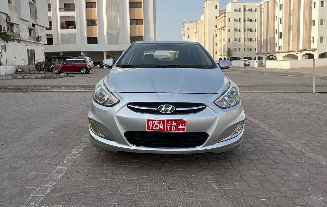 HYUNDAI ACCENT 2016