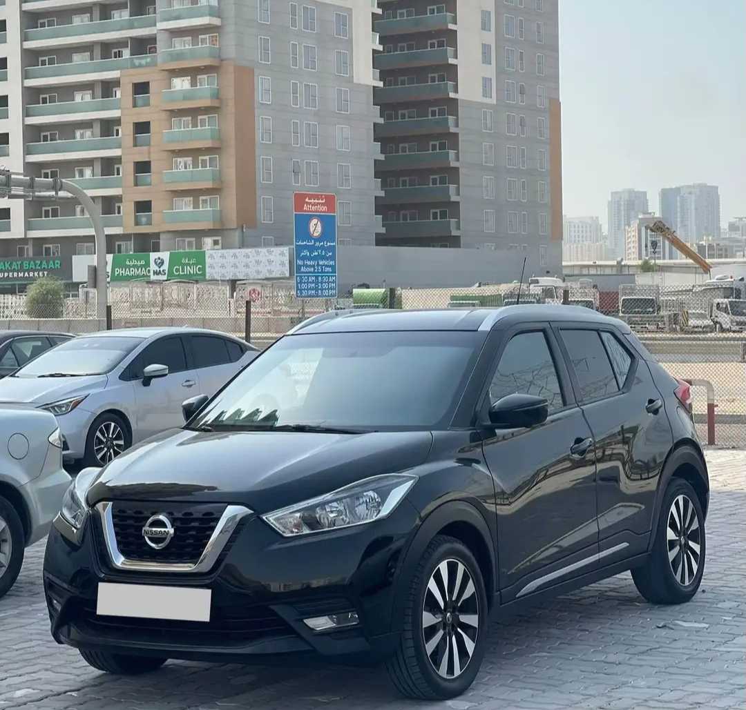 Car Image 2019 NISSAN KICKS 