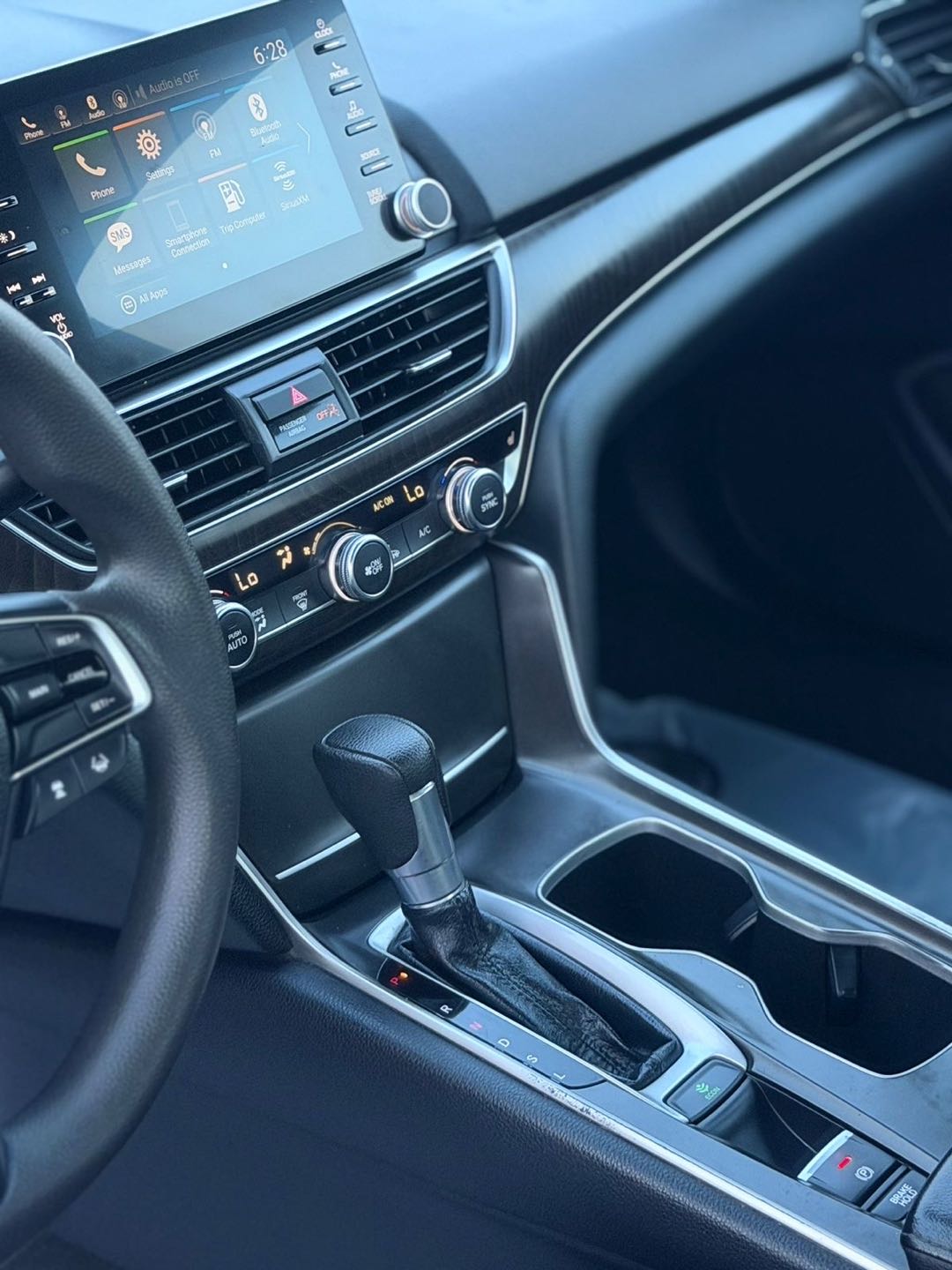 Car Image 2018 HONDA ACCORD EXL
