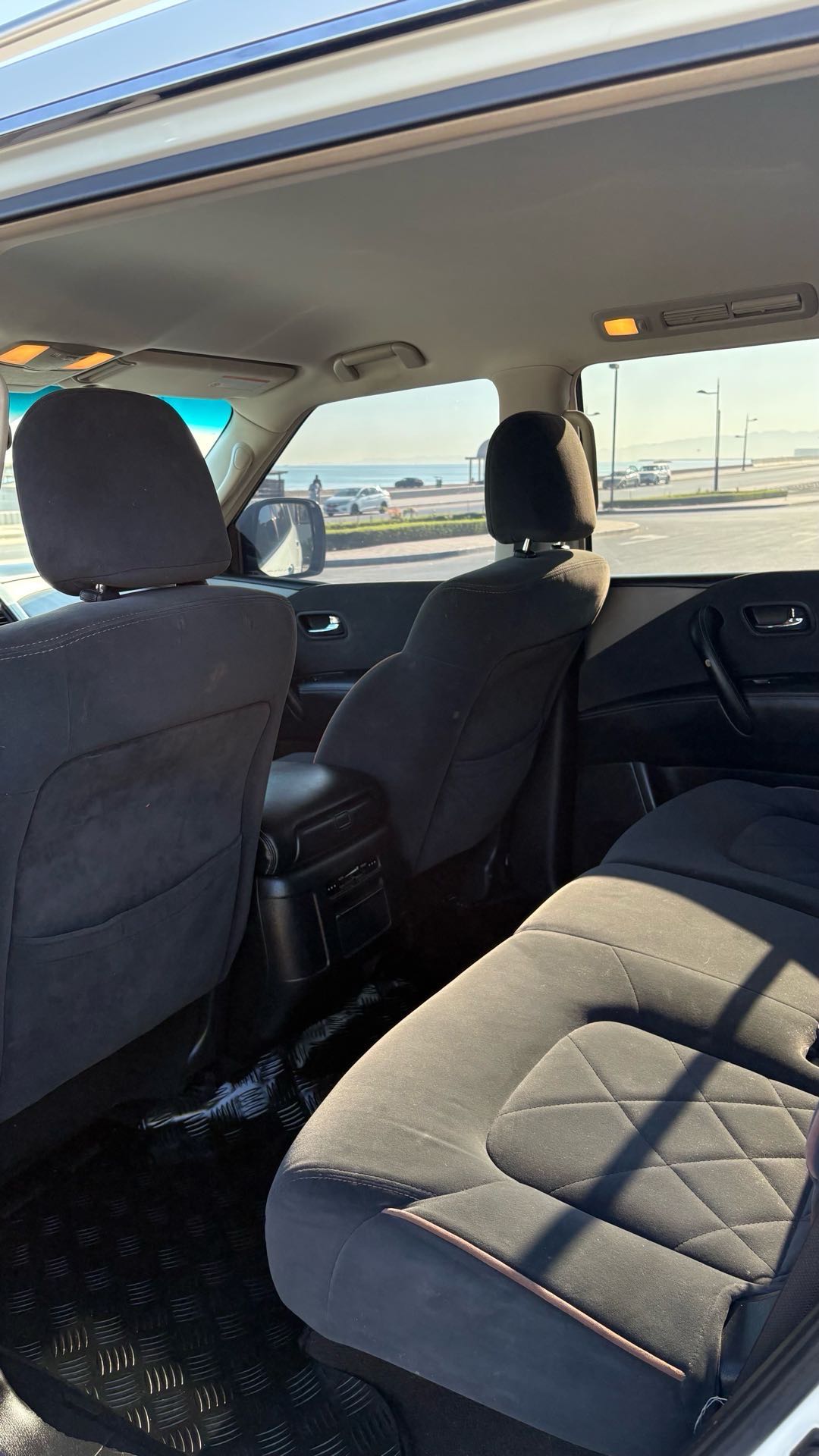 Car Image 2019 NISSAN PATROL LE