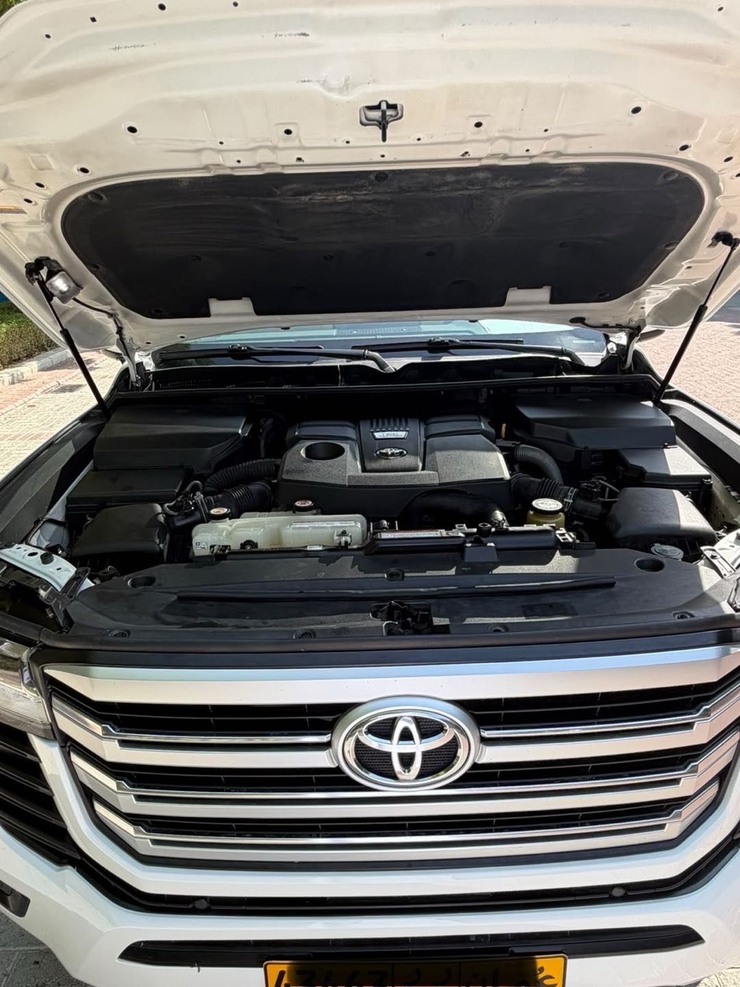 Car Image 2022 TOYOTA LAND CRUISER GX.R