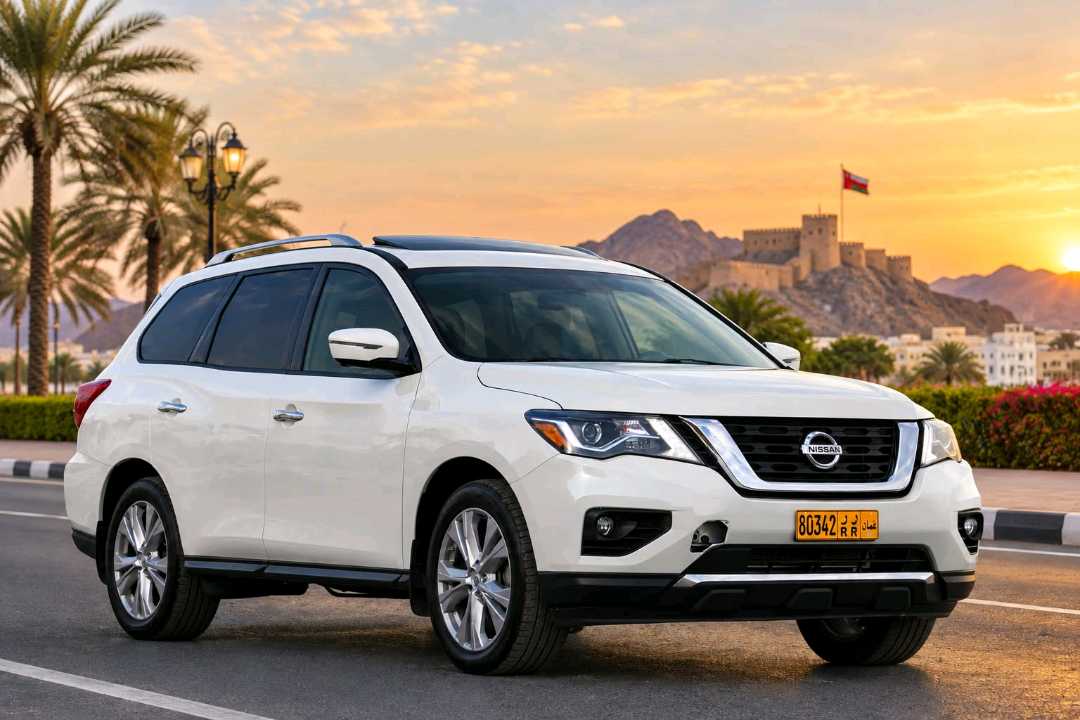 Car Image 2018 NISSAN PATHFINDER SV