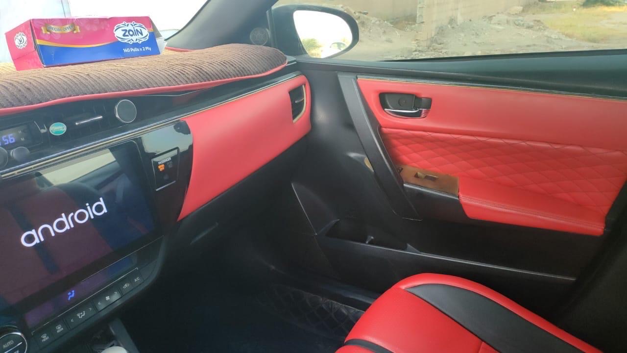 Car Image 2015 TOYOTA COROLLA S