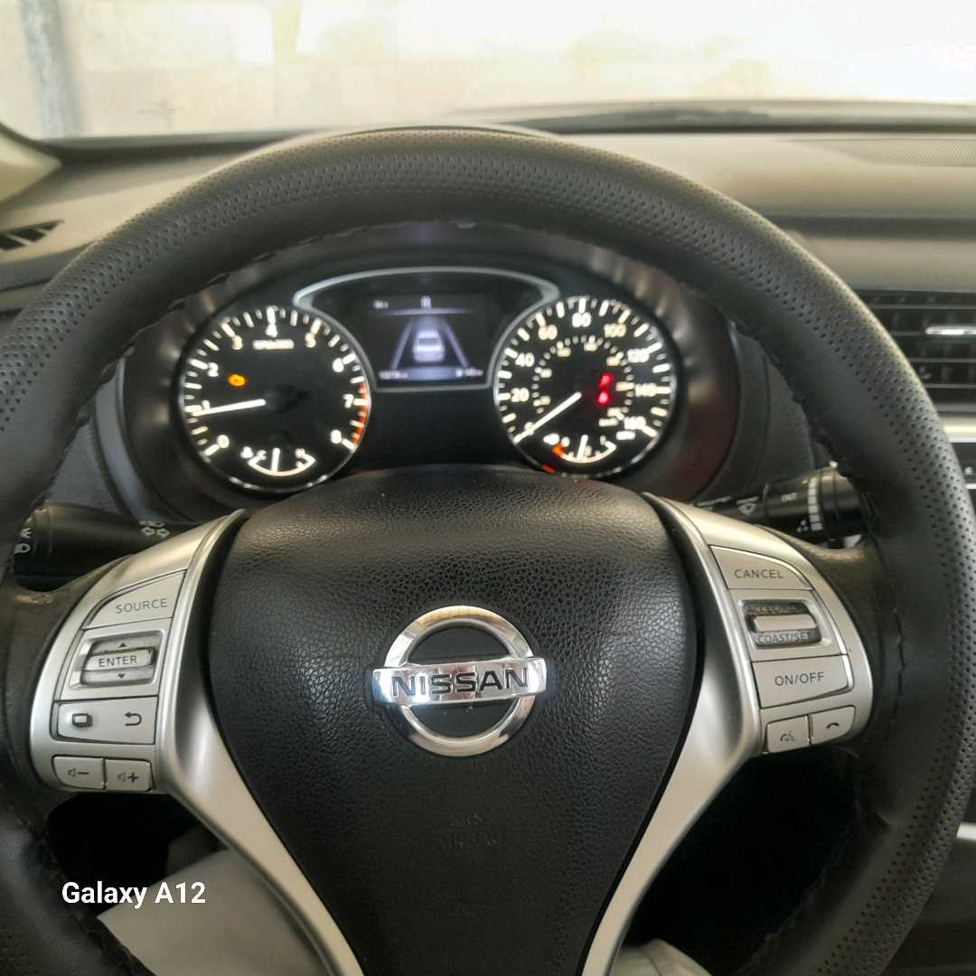 Car Image 2016 NISSAN ALTIMA S