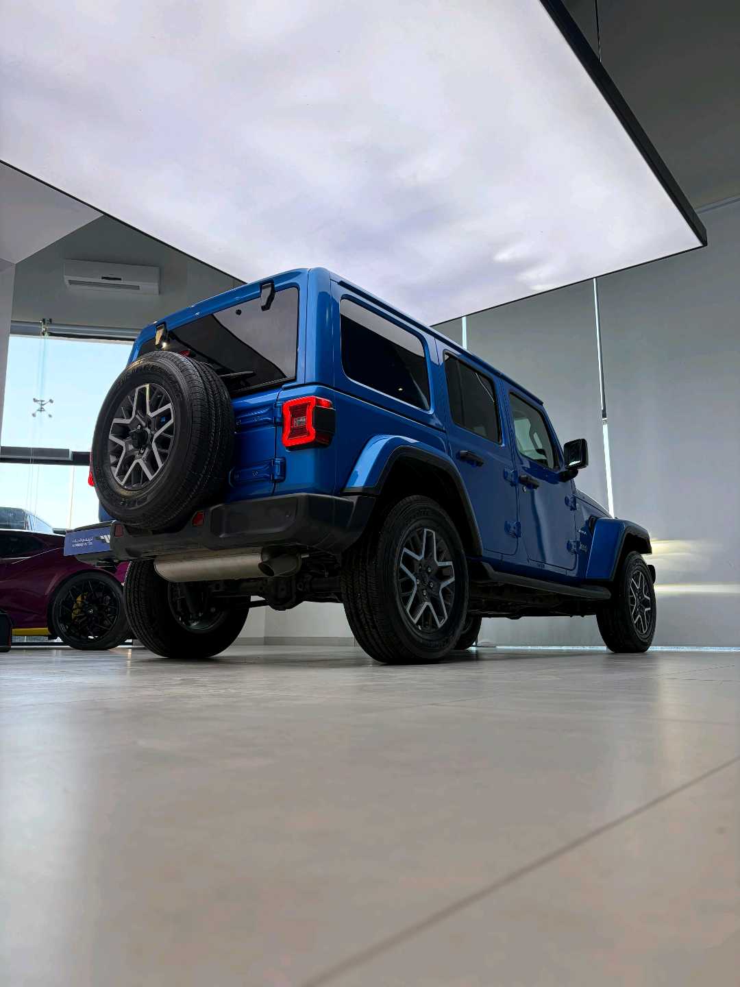 Car Image 2024 JEEP WRANGLER SAHARA