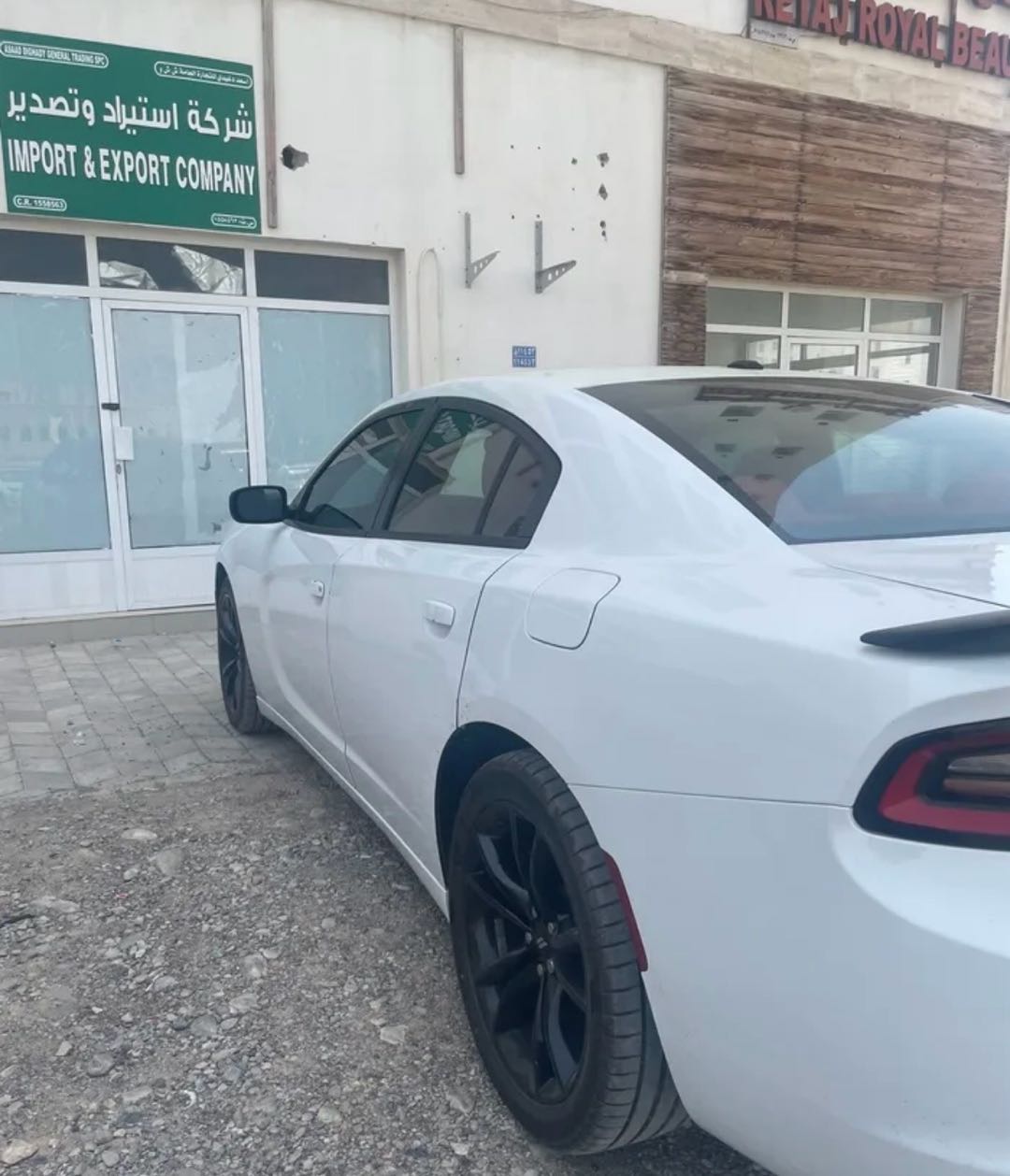 Car Image 2018 DODGE CHARGER SXT