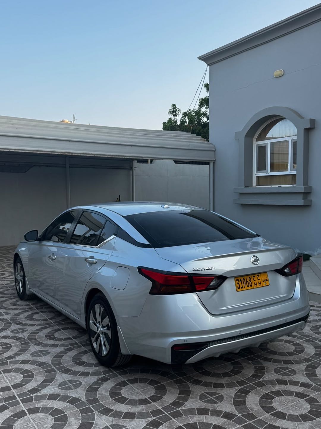 Car Image 2019 NISSAN ALTIMA S
