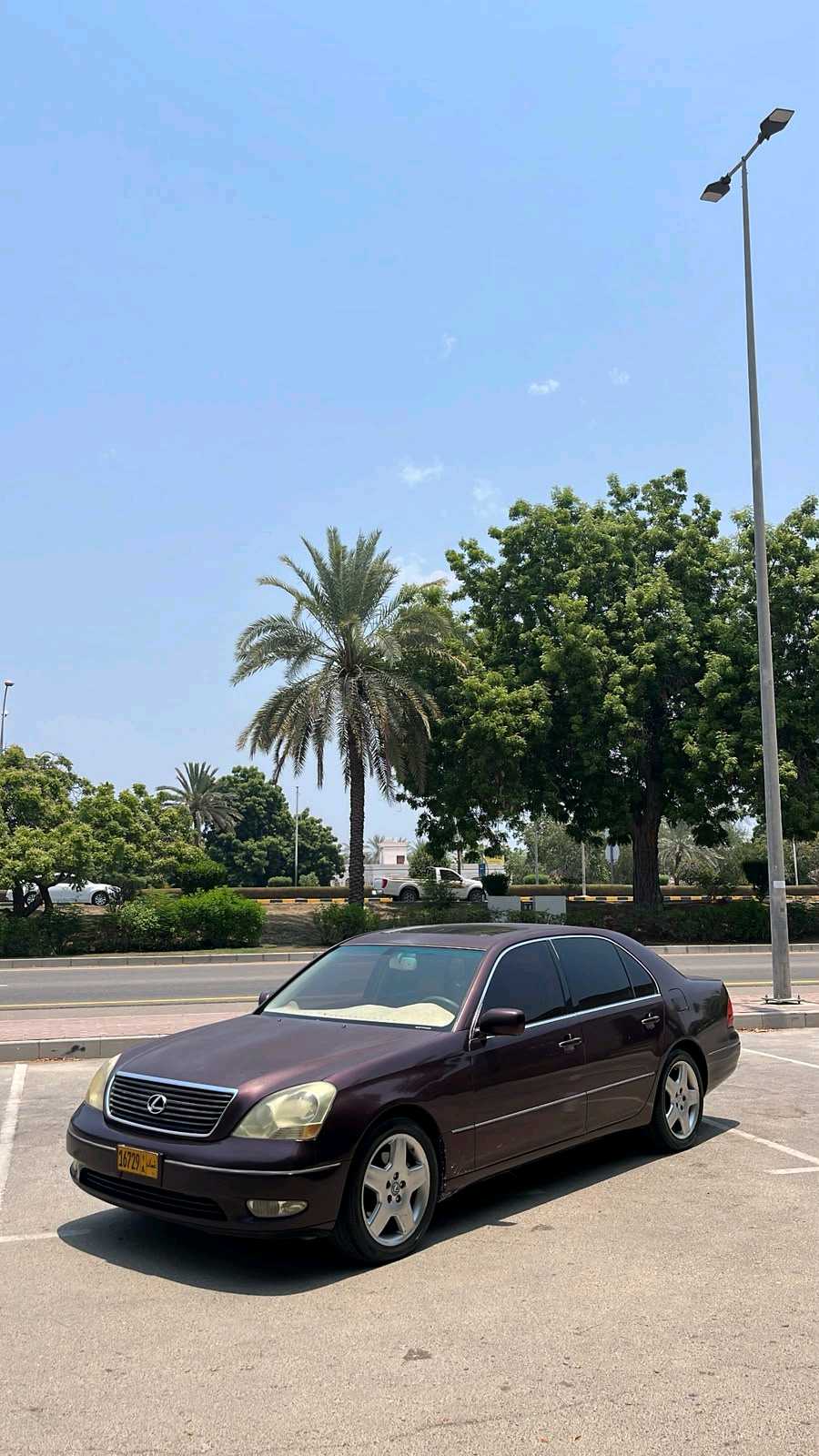 Car Image 2001 LEXUS LS 430 1/2 Ultra