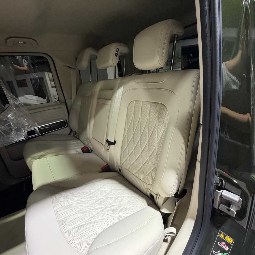 Car Image 2025 MERCEDES G CLASS 63