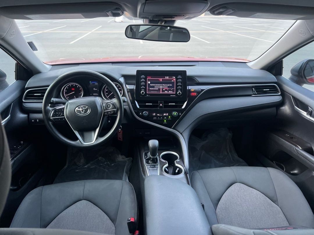 Car Image 2024 TOYOTA CAMRY SE