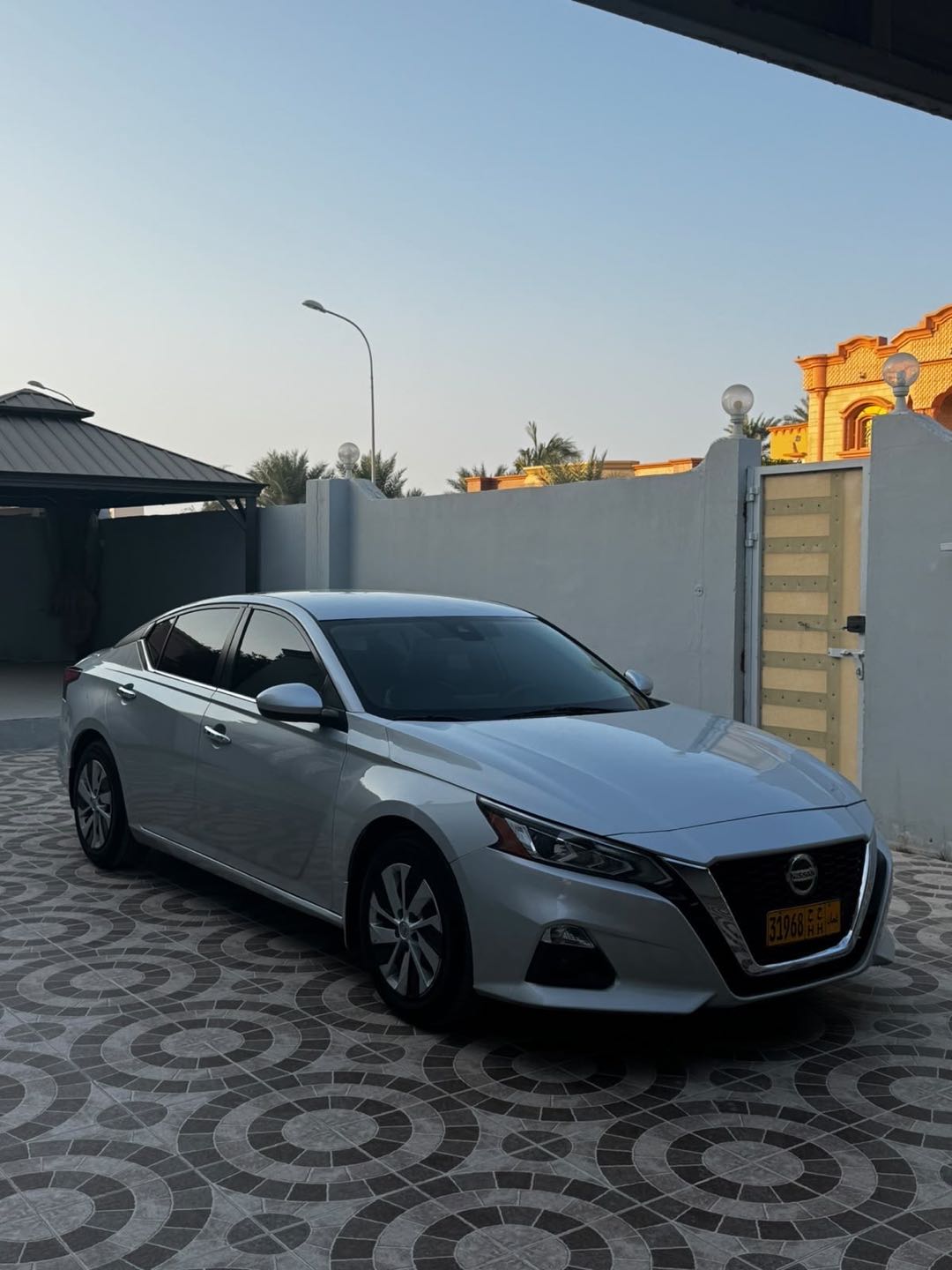 Car Image 2019 NISSAN ALTIMA S