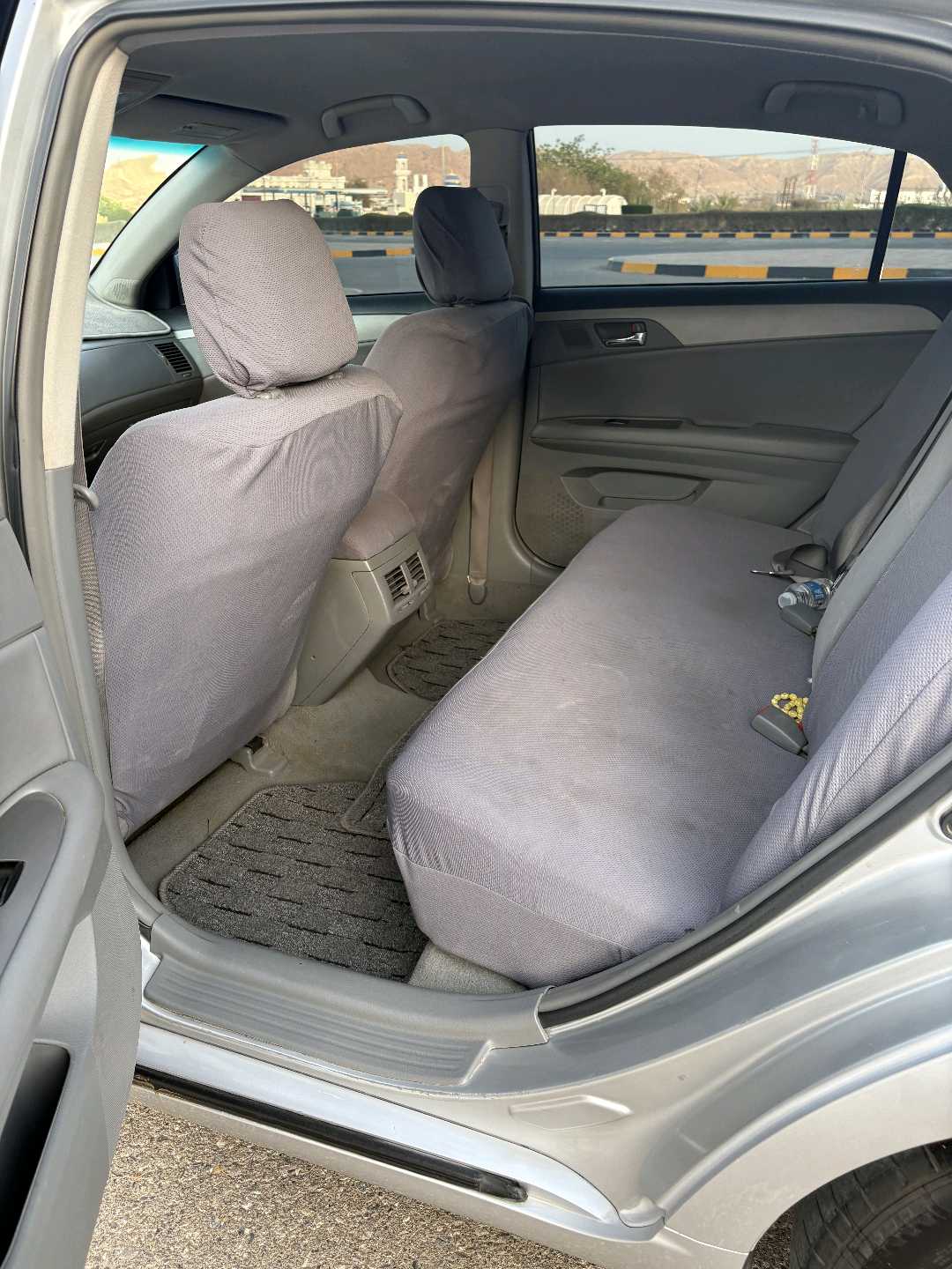 Car Image 2009 TOYOTA AVALON XL