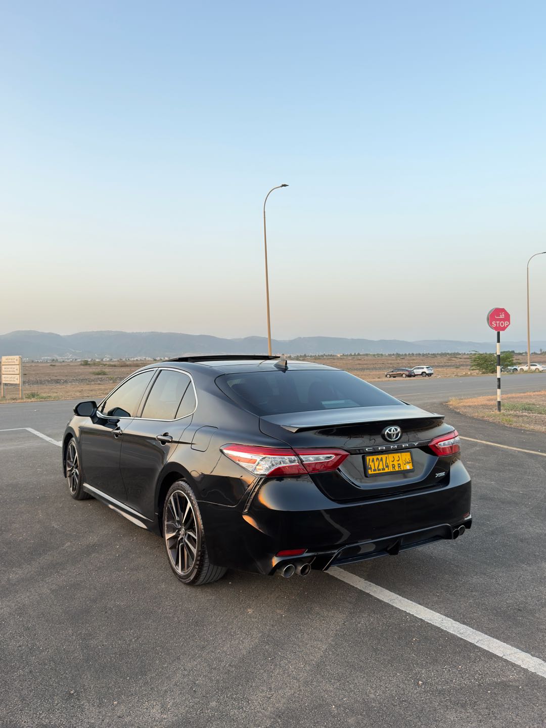 Car Image 2019 TOYOTA CAMRY XSE
