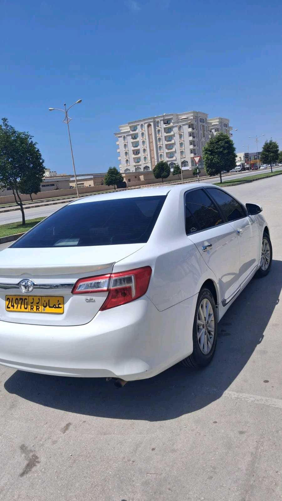 Car Image 2014 TOYOTA CAMRY GL