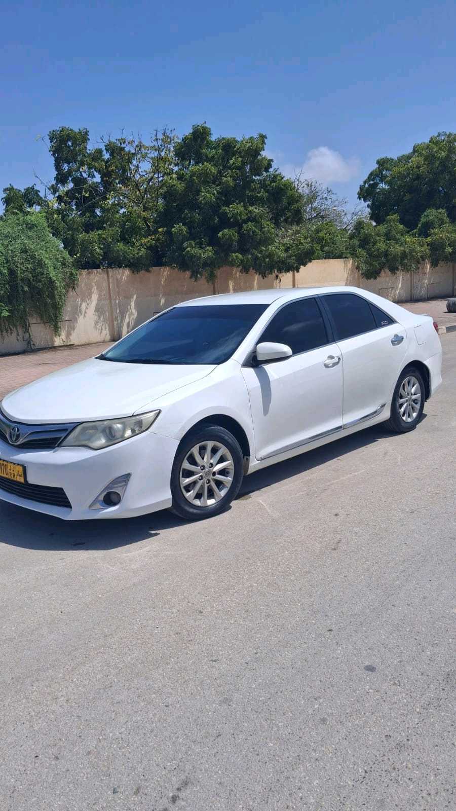 Car Image 2014 TOYOTA CAMRY GL