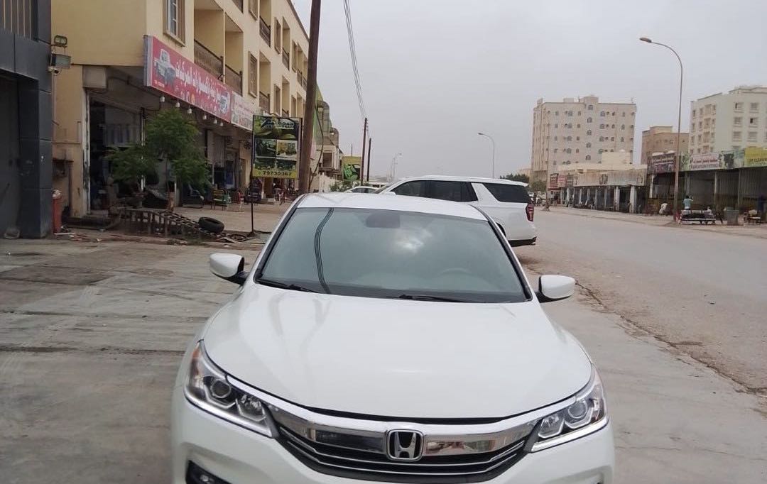 هوندا أكورد 2017