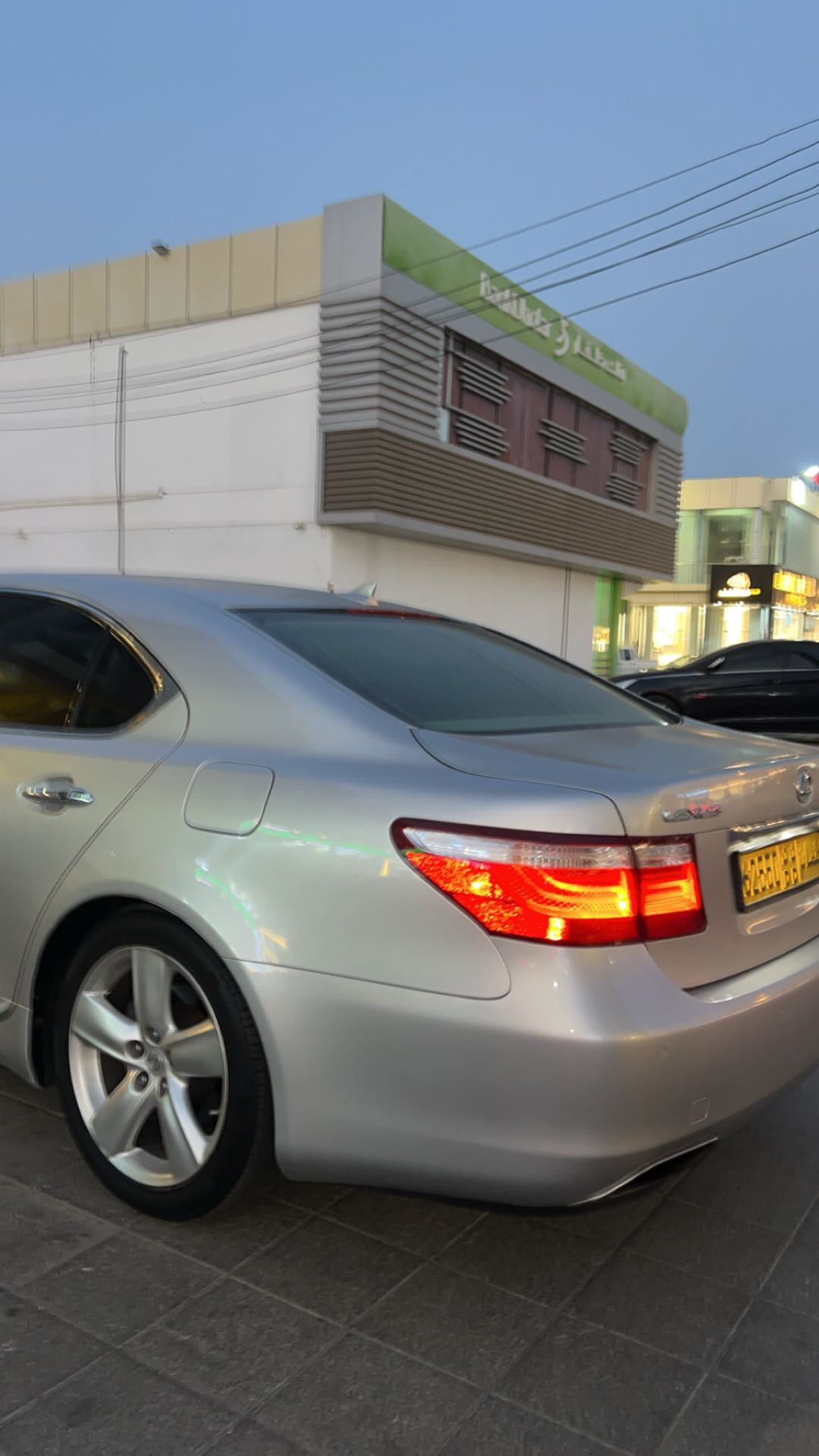 Car Image 2007 LEXUS LS 460